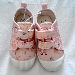 Cat and Jack horse kids shoes